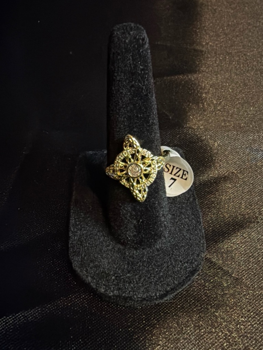 Ornate Gold Filigree Ring with Center Crystal - Size 7